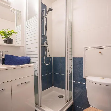 L'esquinade J5 226 By Interhome Apartmán *